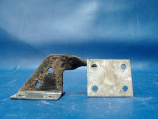 0523008-4 Cessna - Stop - Door Catch RH